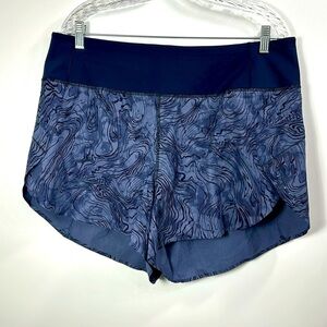 Athleta Run With It Printed 3.5” short size 1X.Blue